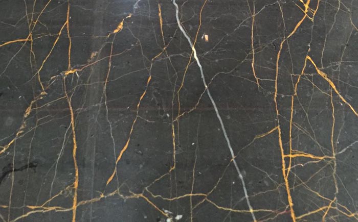 ��ʢ�ϰºڽ�